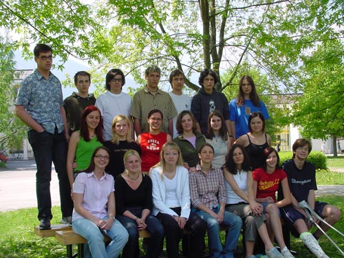 Maturanten der Klasse 5D HOB - Schuljahr 2001/02