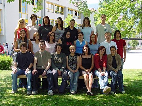 Maturanten der Klasse 5A HOB - Schuljahr 2002/03