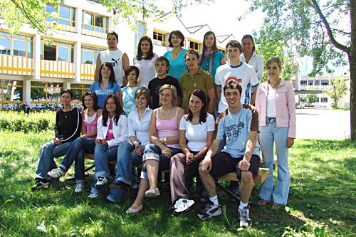 Maturanten der Klasse 5A HOB - Schuljahr 2004/05