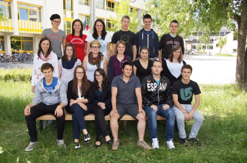 Maturanten der Klasse 5B HOB - Schuljahr 2011/12