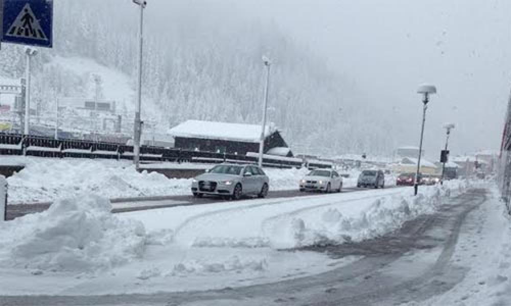 Betriebsbesichtigung Rauch-Säfte: Ein Wintermärchen am Brenner