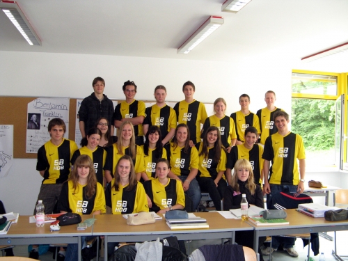 Maturantenfussballturnier 08 - Klasse 5 B HOB