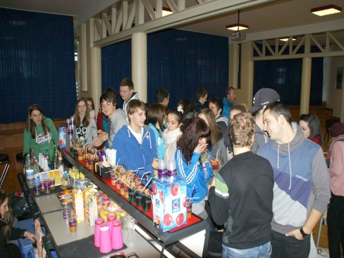 Trendy Bar