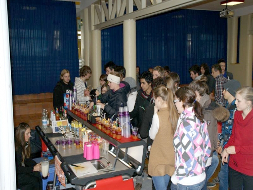 Trendy Bar