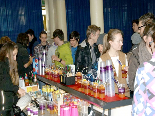 Trendy Bar