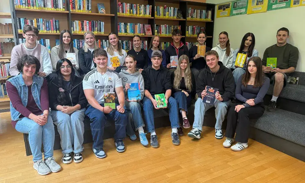 Klassenfoto 3B WFO Bruneck mit Niederbacher Karin