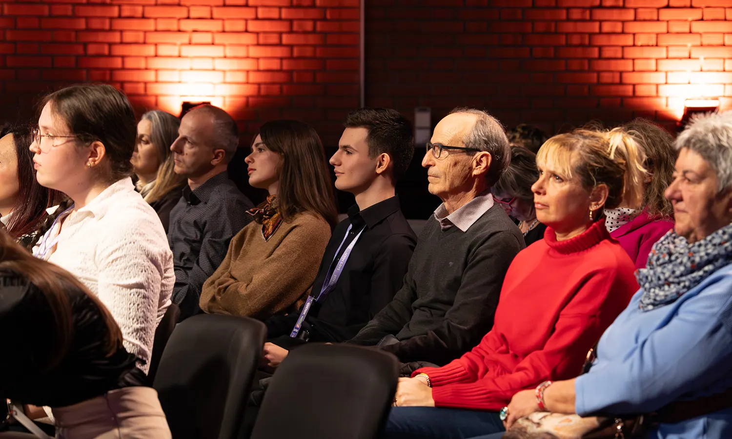 Foto 4:  Die Generation der Zukunft: stark, engagiert und voller Ideen.